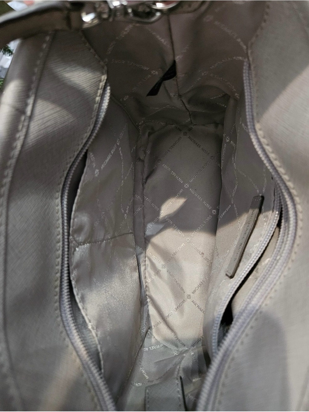 Michael Kors Signature MK Tote - Picture 7 of 9
